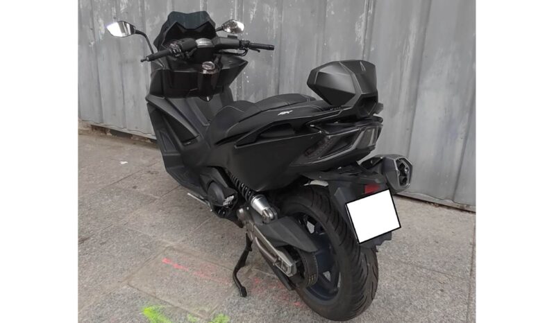 KYMCO AK 550 – Garantie 09/2025 complet