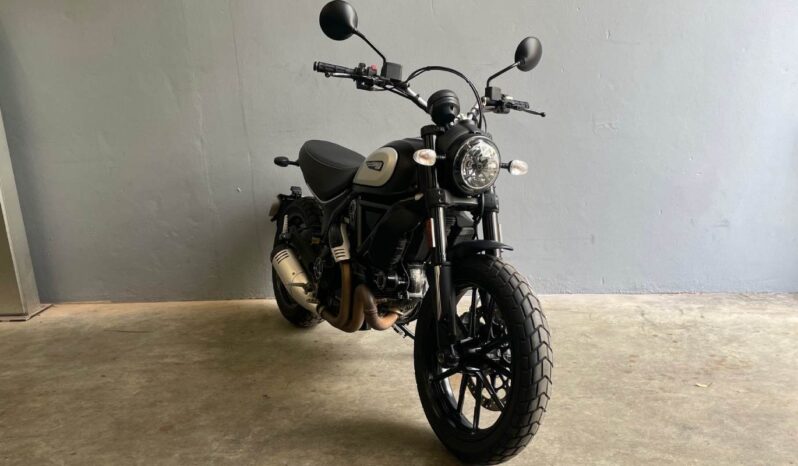 DUCATI 800 SCRAMBLER NIGHTSHIFT ABS – Garantie 6 mois P&Mo complet