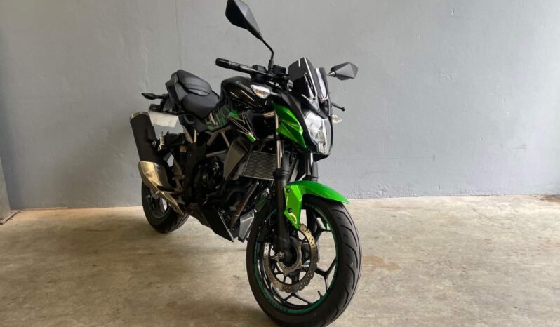 KAWASAKI Z 125 ABS – Garantie constructeur du 07/2024 au 07/2028 complet