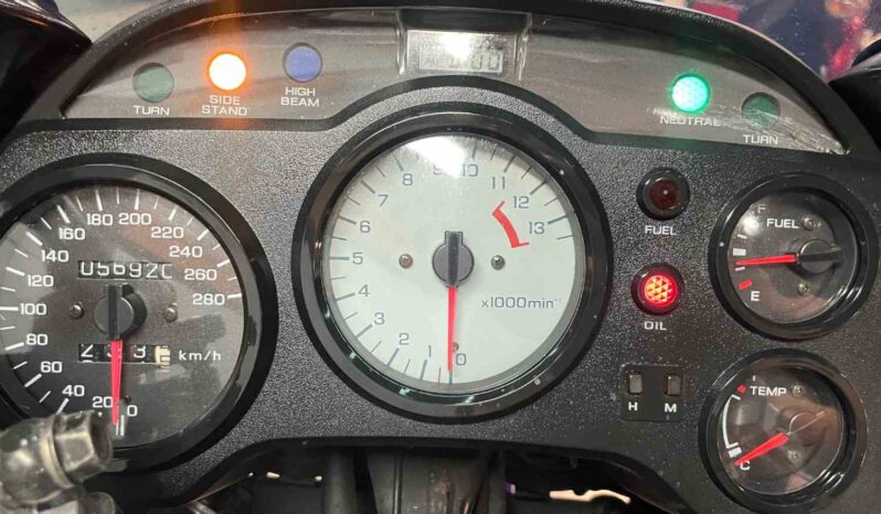 HONDA 750 VFR complet