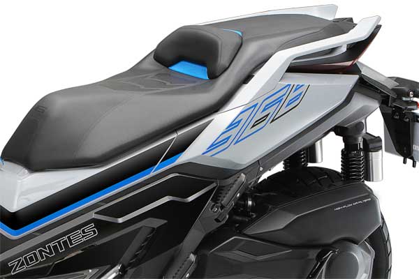 Zontes Scooter 368 G siège et coffre