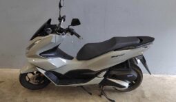 HONDA 125 PCX – Garantie 06/2028 complet