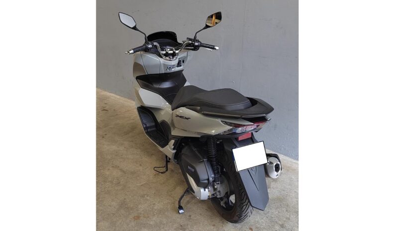 HONDA 125 PCX – Garantie 06/2028 complet