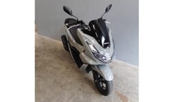 HONDA 125 PCX – Garantie 06/2028 complet