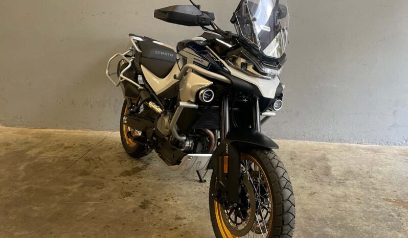 CF MOTO 800 MT EXPLORE – Garantie constructeur du 07/2025 au 07/2030 complet