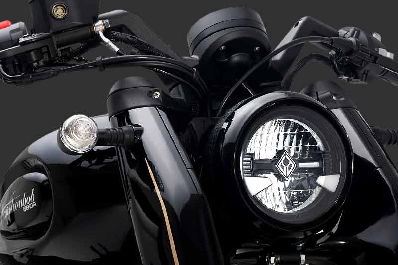 Benda - Motos 125cc, 500cc et 700cc