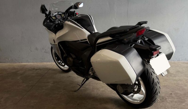 HONDA VFR 1200 F DCT ABS – Garantie 6 mois P&Mo complet