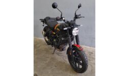 ROYAL ENFIELD 450 GUERILLA – Garantie 10/2027 complet