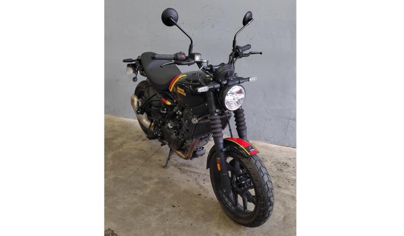 ROYAL ENFIELD 450 GUERILLA – Garantie 10/2027 complet