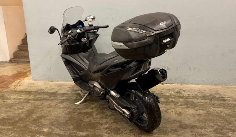 KYMCO AK 550 – Garantie 04/2027 complet