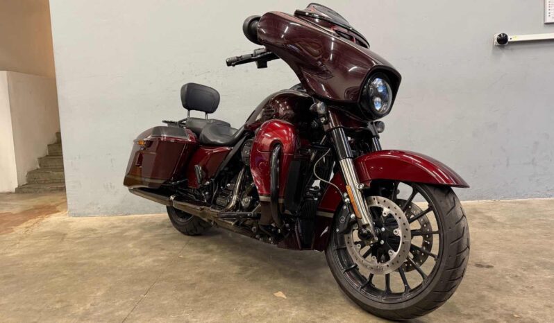 HARLEY DAVIDSON 1923 STREETGLIDE CVO – Garantie 6 mois P&Mo complet