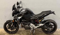 BMW F 900 R A2 TRIPLE BLACK – Garantie constructeur du 06/2025 au 06/2028 complet