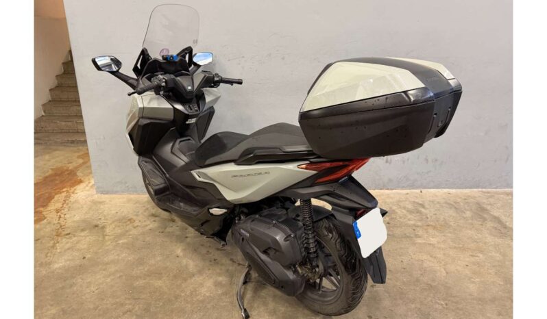 HONDA FORZA 125 ABS – Garantie constructeur du 06/2023 au 06/2028 complet