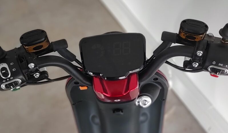 JONWAY G2 ELECTRIQUE 50 CC complet