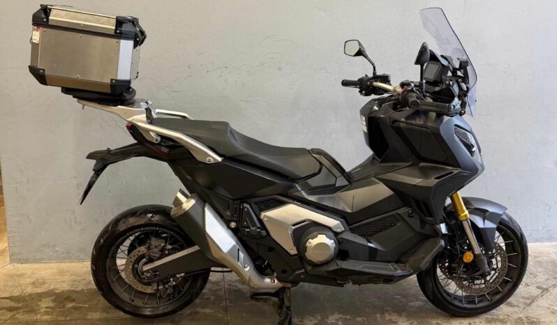HONDA X-ADV 750 ABS – Garantie constructeur du 01/2023 au 01/2028 complet