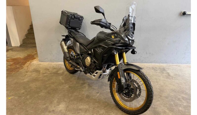 VOGE DS 800 X RALLY BLACK KNIGHT – Garantie constructeur du 10/2025 au 10/2028 complet