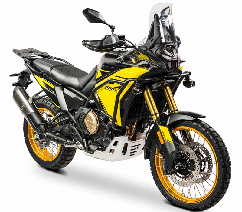 Voge DS800X Rally jaune droite