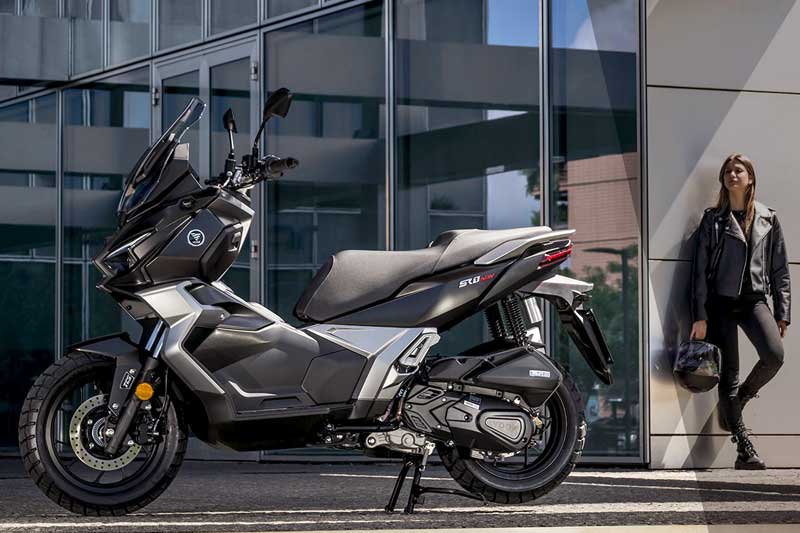 Voge Scooters 125cc - SR1 ADV, SR16, SR1