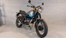 ROYAL ENFIELD SCRAM 411 “GRAPHITE BLUE” ABS – Garantie constructeur 3 ans P&Mo complet