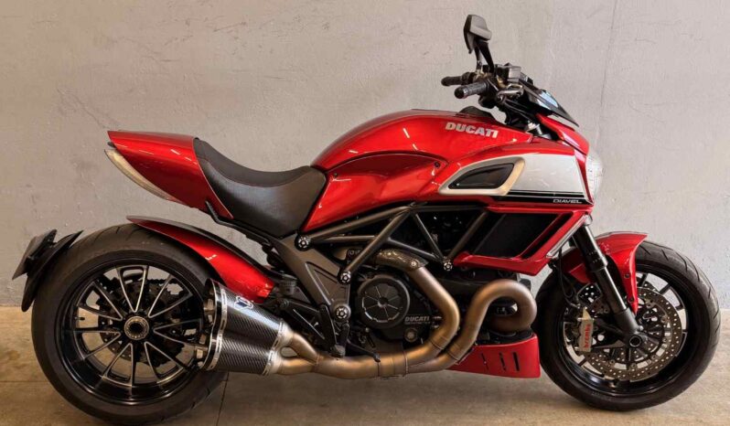 DUCATI 1200 DIAVEL ABS – Garantie 6 mois P&Mo