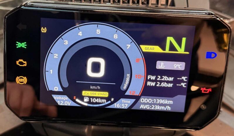 CF MOTO 700 MT ABS – Garantie constructeur du 01/2026 au 01/2031 complet