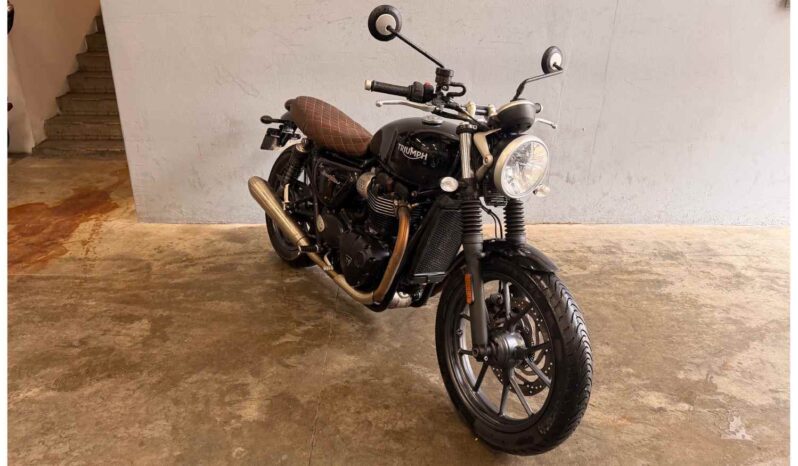 TRIUMPH 900 STREET TWIN ABS- GARANTIE 6 MOIS P&Mo complet
