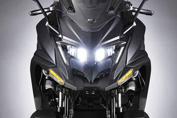Kymco CV3 575 Phare