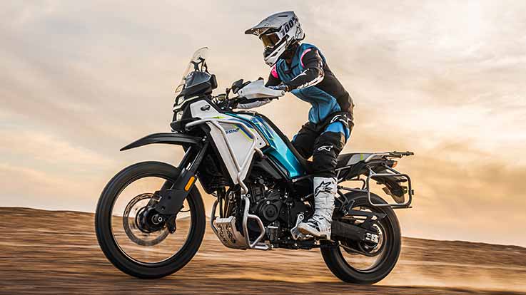 CFMoto 450 MT hors piste