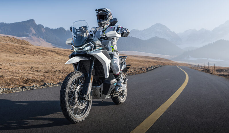 CF MOTO 1000 MT-X PROMOTION EXCEPTIONNELLE – Garantie 5 ans complet
