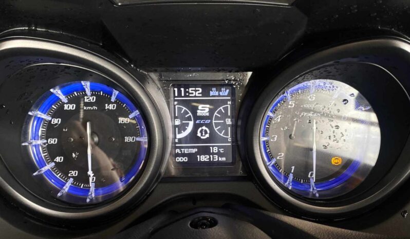YAMAHA TMAX 560 TMAX TECH ABS – GARANTIE 12 MOIS P&Mo complet
