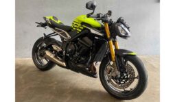 TRIUMPH  765 STREET TRIPLE MOTO 2 EDITION ABS – GARANTIE 12 MOIS P&MO complet
