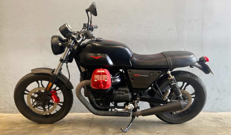 MOTO GUZZI 750 V7 III CARBON ABS – GARANTIE 12 MOIS P&MO complet