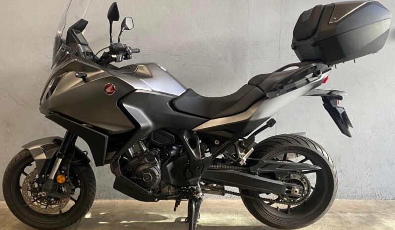 HONDA 1100 NT DCT – GARANTIE CONSTRUCTEUR DU 10/2022 AU 10/2027 complet