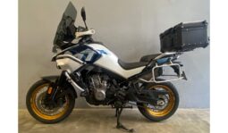 CF MOTO 800 MT EXPLORE – GARANTIE CONSTRUCTEUR DU 07/2025 AU 07/2030 complet